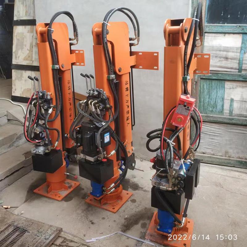 柳北区重汽蓝牌随车吊 3.2吨 国六动力强 液压驱动 农用自卸起重机